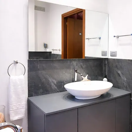 Belvedere Sul Golfo, D&d Deluxe, Near Lerici And Cinque Terre Jacuzzi Seaview Ac 別荘 ラ・スペツィア