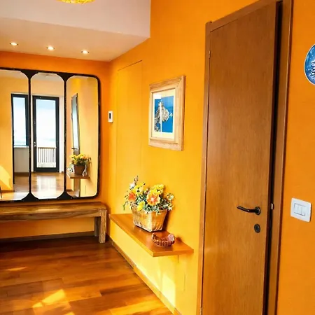 Belvedere Sul Golfo, D&d Deluxe, Near Lerici And Cinque Terre Jacuzzi Seaview Ac 別荘 *